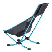 Helinox Campingstuhl Beach Chair (gespreizte Beine verhindern ein Einsinken in den Sand) schwarz/blau